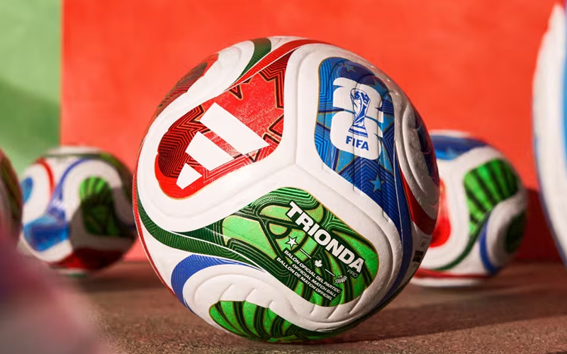 Der offizielle Adidas Trionda Spielball der FIFA Fußball-Weltmeisterschaft 2026